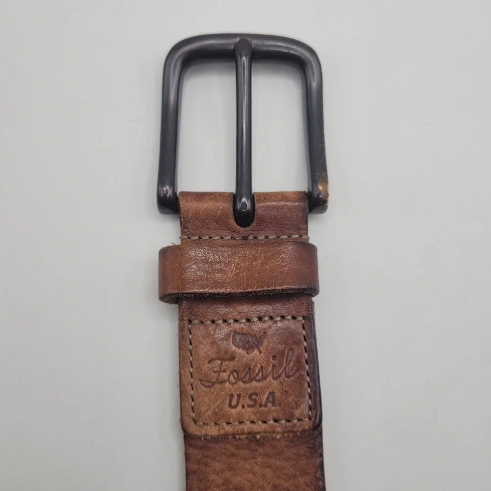 Fossil Belt 36 Brown Leather Distressed Rugged Industrial Utility Work Casual